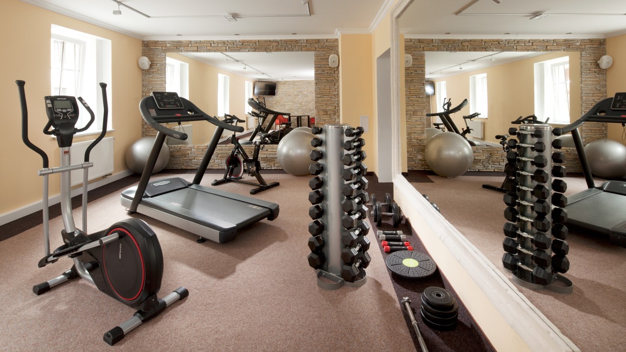 u_fit_001.jpg